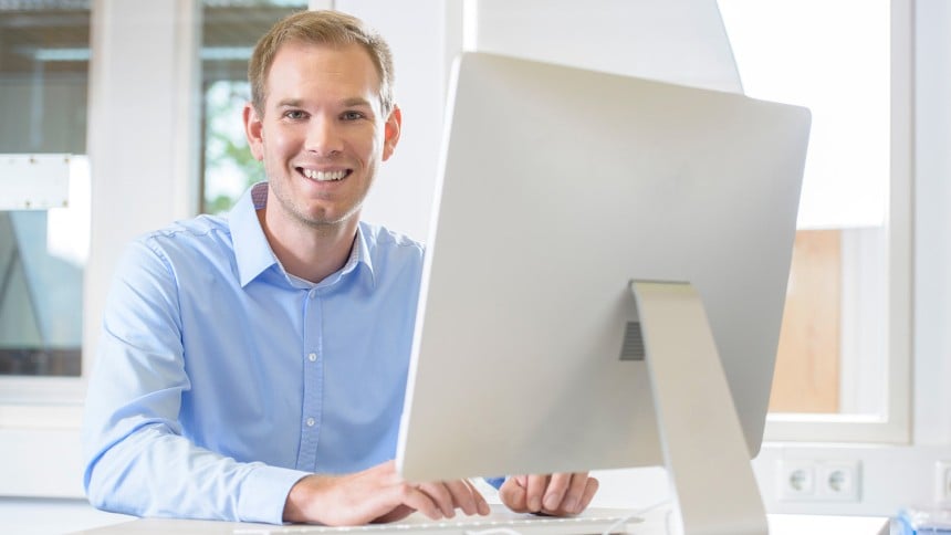 Avery's free Design & Print template software is the easiest and most creative way to design your Avery printable products.