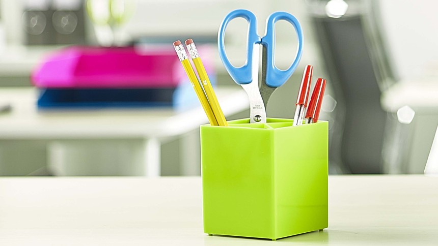 Avery Pen Pots