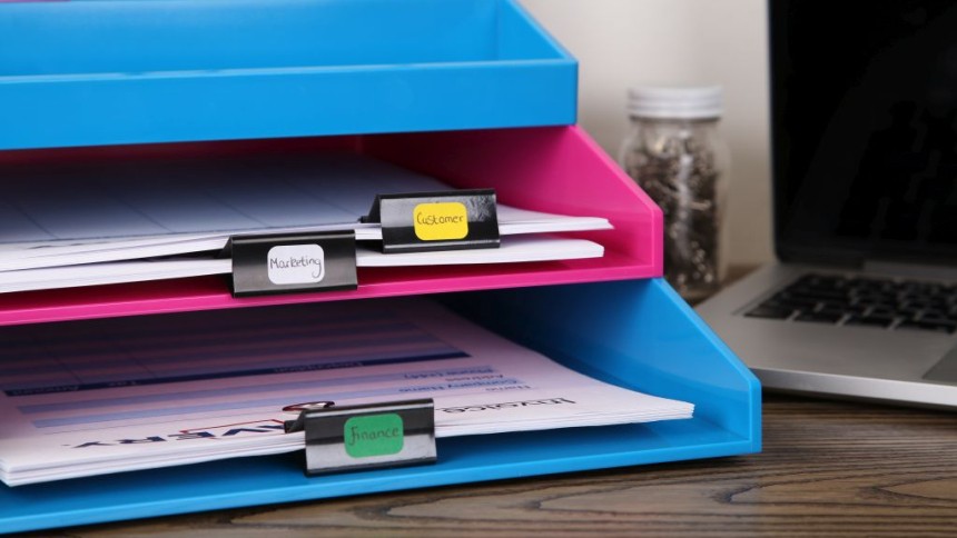 get your desk organised with Avery