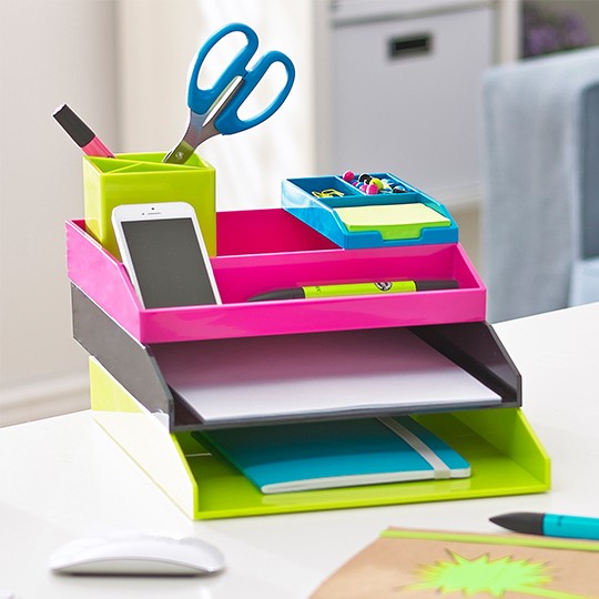Stackable trays