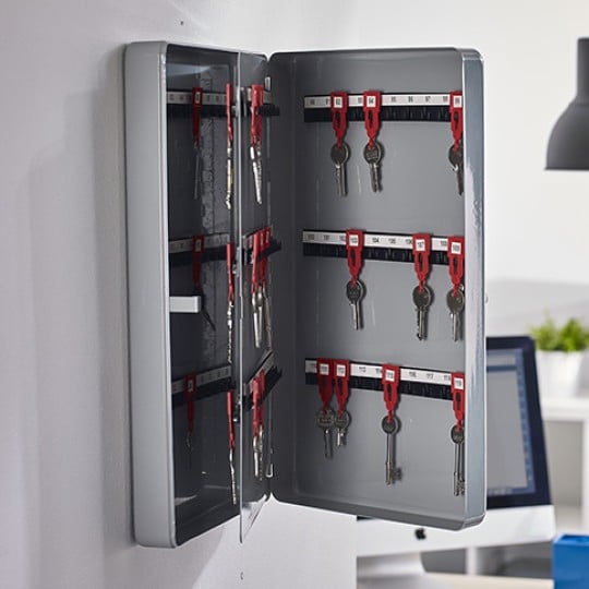 hero_office accessories_keycabinet_mar17