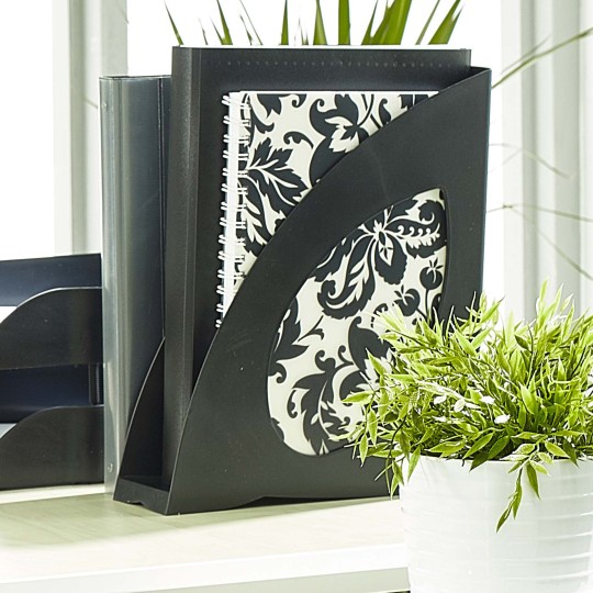 Avery Magazine Racks