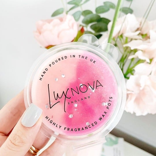 Customer: Lux Nova Clear Gloss Round Labels and Stickers for Wax Melts