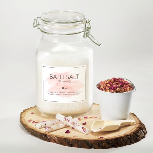 Custom Labels - Bath salts image with pot on wood slab