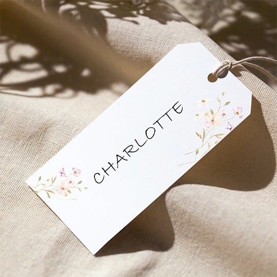 Swing tag wedding place card