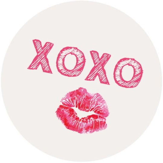 XOXO Lips wedding design