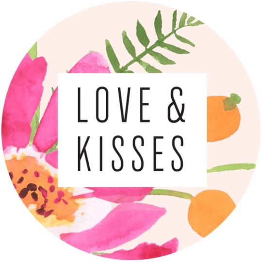 Love & Kisses Wedding Design
