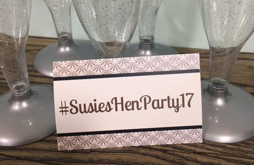 hashtag cards