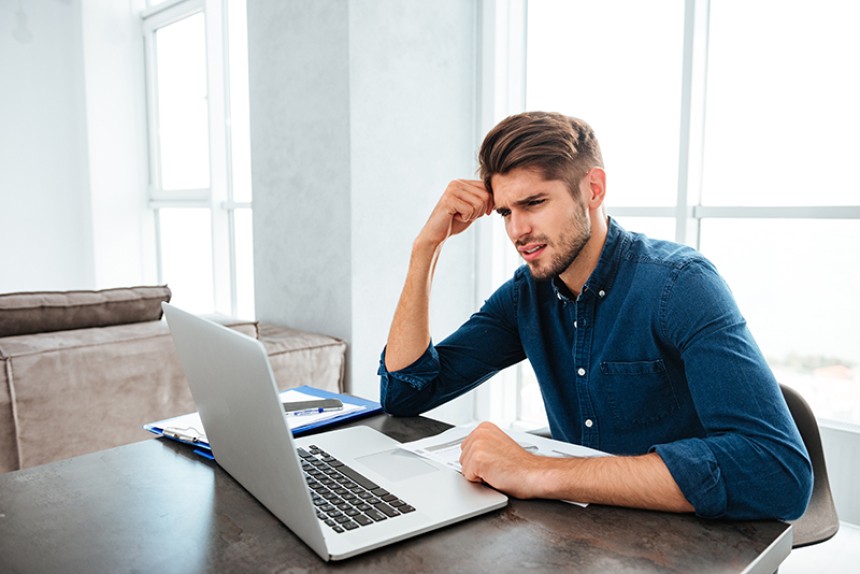 Promo Ecom Man with Laptop