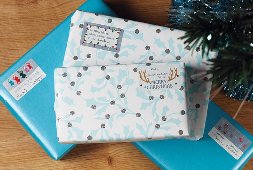 Avery ACCGL01 Christmas Gift Labels