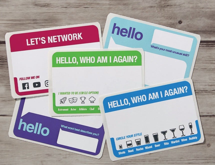 Avery self adhesive name badges