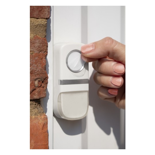 Avery Antimicrobial Film Stickers_round_circles_application_doorbell