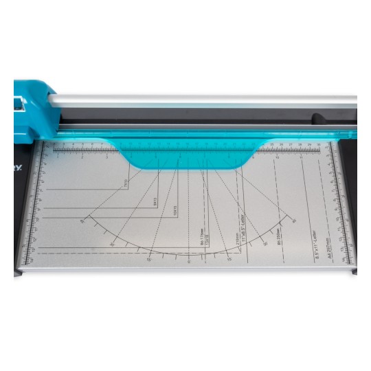Avery A4 4-in-1 Paper Trimmer - Craft & Office Cutter with Straight, Wavy, Dash & Fold Cuts  4X1TR4